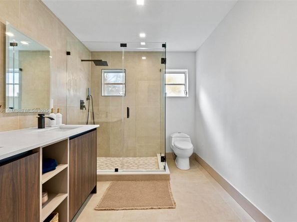 1905 NW 62nd Ter, Margate FL 33063