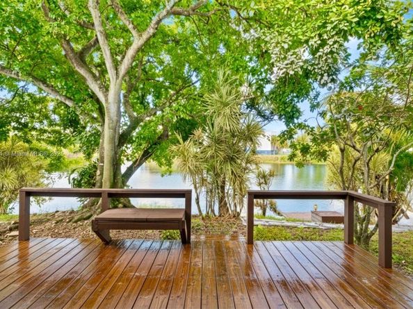 1905 NW 62nd Ter, Margate FL 33063