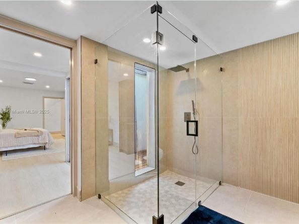 1905 NW 62nd Ter, Margate FL 33063