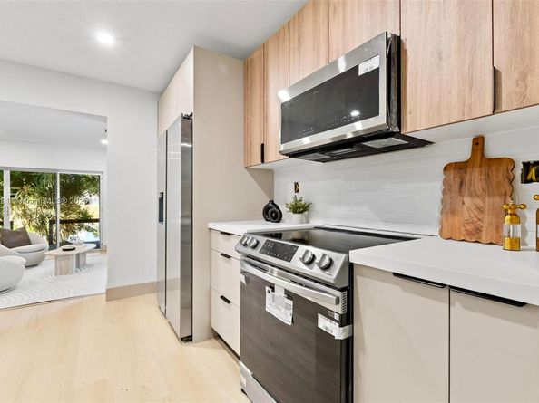 1905 NW 62nd Ter, Margate FL 33063