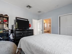 2526 NE 41st Ave, Homestead FL 33033