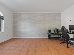 2526 NE 41st Ave, Homestead FL 33033