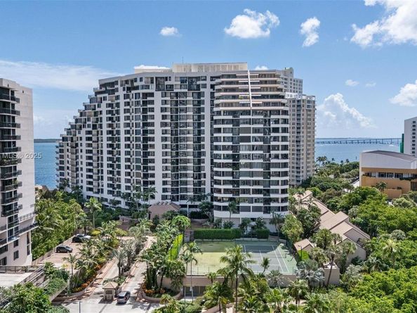 520 Brickell Key Dr A710, Miami FL 33131