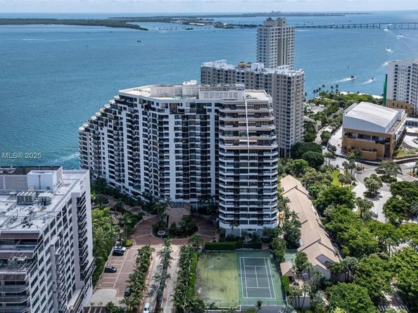520 Brickell Key Dr A710, Miami FL 33131