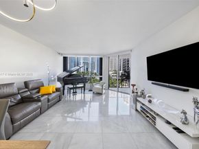 520 Brickell Key Dr A710, Miami FL 33131