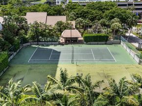 520 Brickell Key Dr A710, Miami FL 33131