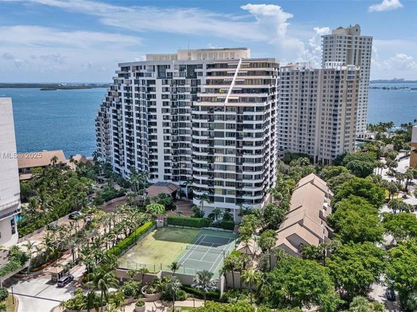 520 Brickell Key Dr A710, Miami FL 33131