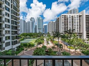 520 Brickell Key Dr A710, Miami FL 33131