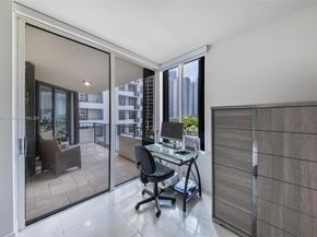520 Brickell Key Dr A710, Miami FL 33131