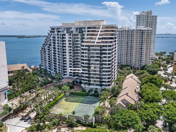 520 Brickell Key Dr A710, Miami FL 33131
