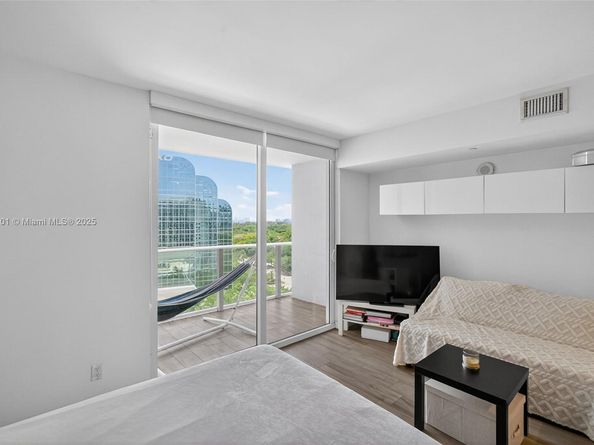 4250 Biscayne Blvd 1206, Miami FL 33137