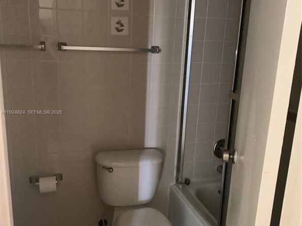 3651 Environ Blvd 256, Lauderhill FL 33319