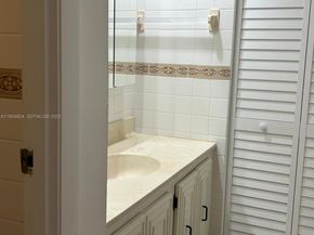 3651 Environ Blvd 256, Lauderhill FL 33319