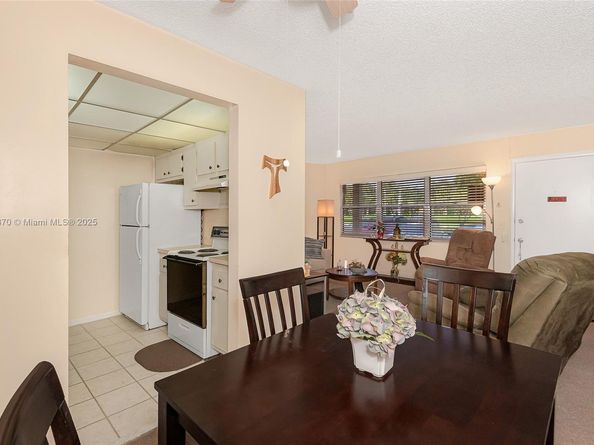 1551 SW 135th Ter 108G, Pembroke Pines FL 33027