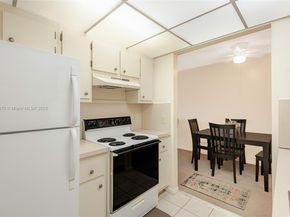 1551 SW 135th Ter 108G, Pembroke Pines FL 33027