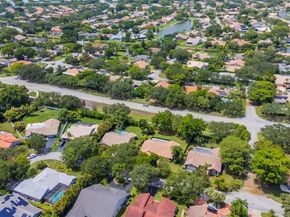 11321 NW 1st Ct, Coral Springs FL 33071