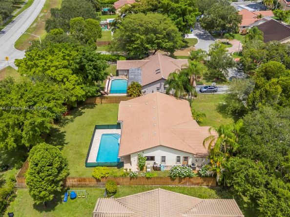11321 NW 1st Ct, Coral Springs FL 33071