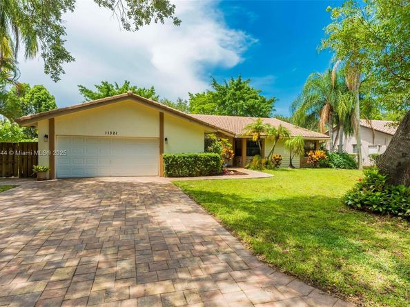 11321 NW 1st Ct, Coral Springs FL 33071