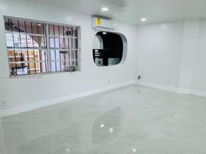 4534 NW 195th St, Miami Gardens FL 33055