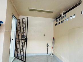 4534 NW 195th St, Miami Gardens FL 33055