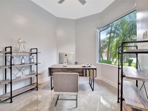 11098 Canary Island Ct, Plantation FL 33324