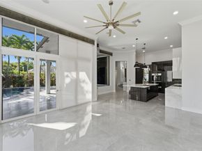 11098 Canary Island Ct, Plantation FL 33324