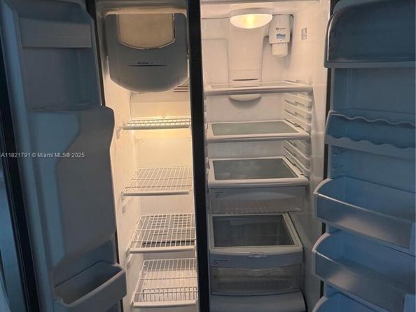 2402 NE 41st Pl, Homestead FL 33033