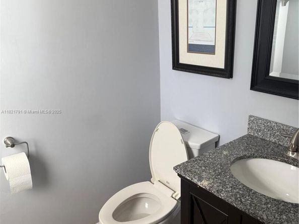 2402 NE 41st Pl, Homestead FL 33033