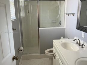 2402 NE 41st Pl, Homestead FL 33033