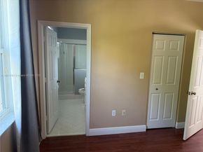 2402 NE 41st Pl, Homestead FL 33033