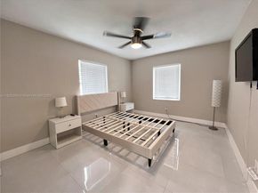 341 S 24th Ave, Hollywood FL 33020