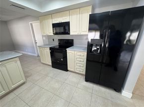 1109 SE 10th St, Deerfield Beach FL 33441