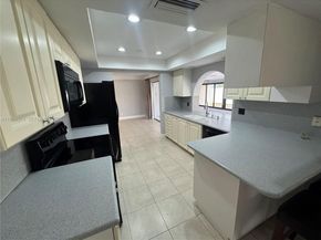 1109 SE 10th St, Deerfield Beach FL 33441