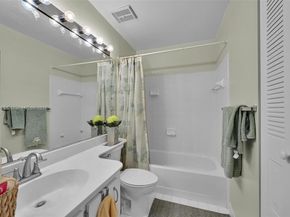 14006 SW 91st Ter 14006, Miami FL 33186