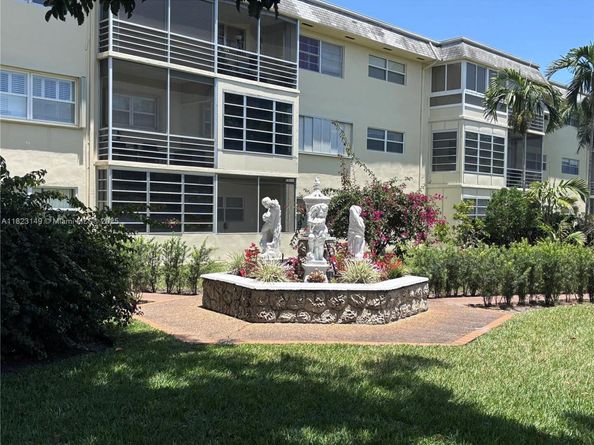 4331 NW 16th St D304, Lauderhill FL 33313