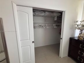 4331 NW 16th St D304, Lauderhill FL 33313