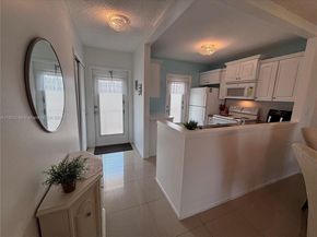 4331 NW 16th St D304, Lauderhill FL 33313