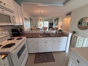 4331 NW 16th St D304, Lauderhill FL 33313