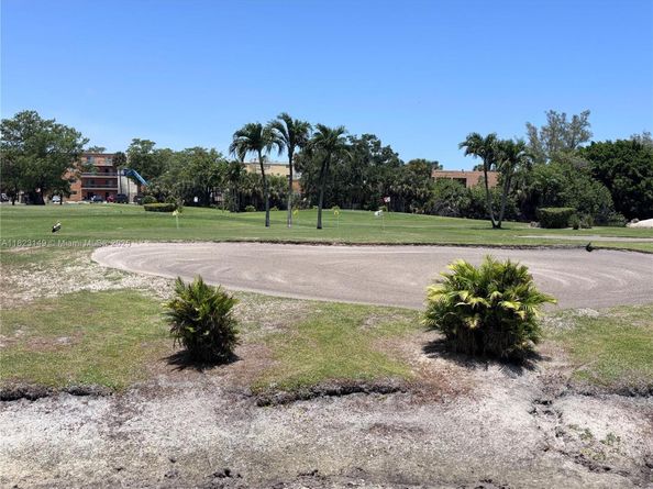 4331 NW 16th St D304, Lauderhill FL 33313