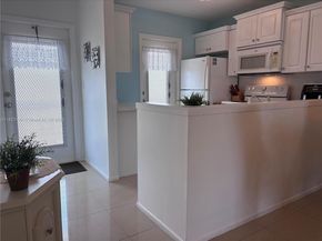 4331 NW 16th St D304, Lauderhill FL 33313
