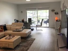 12500 SW 5th Ct 210M, Pembroke Pines FL 33027