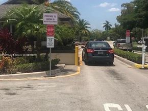12500 SW 5th Ct 210M, Pembroke Pines FL 33027