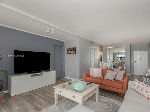 3 Island Ave 09E, Miami Beach FL 33139