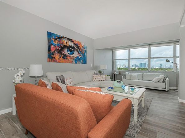 3 Island Ave 09E, Miami Beach FL 33139
