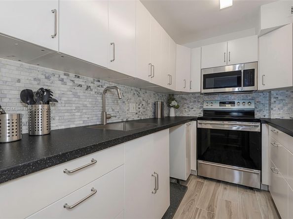 3 Island Ave 09E, Miami Beach FL 33139