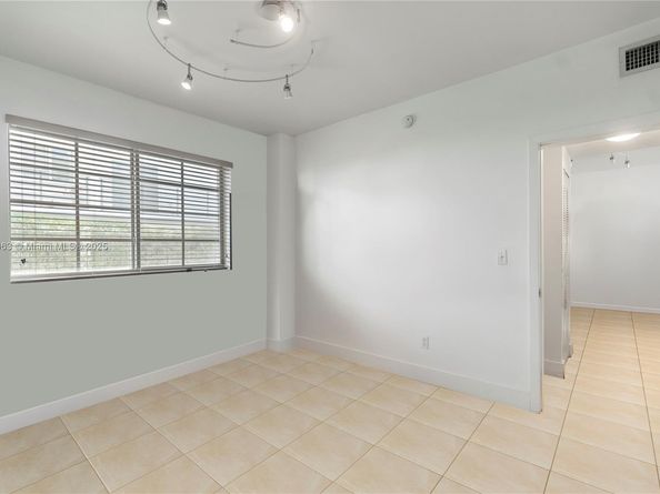 1045 Lenox Ave 4, Miami Beach FL 33139