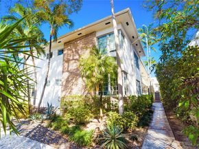 1045 Lenox Ave 4, Miami Beach FL 33139