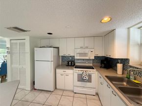 17801 N Bay Rd 302, Sunny Isles Beach FL 33160