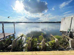 5790 W 26th Ave 202, Hialeah FL 33016