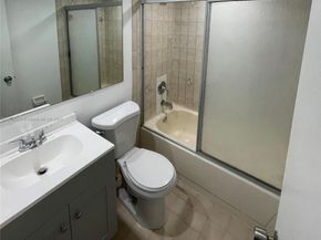 5790 W 26th Ave 202, Hialeah FL 33016